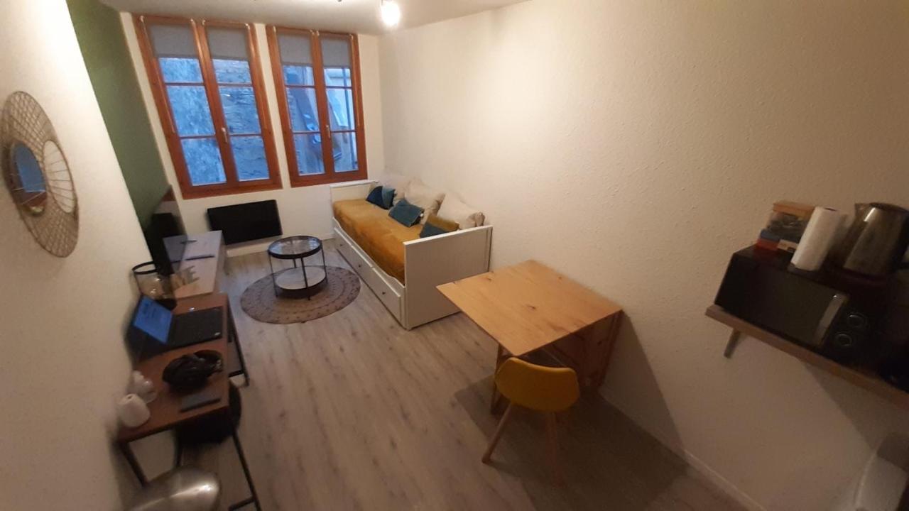 Studio 202 Au 15 Rue Battant A بُيزانكون المظهر الخارجي الصورة